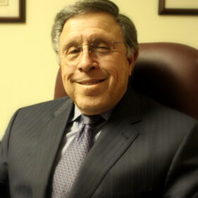 Dr. Tom Clark