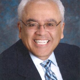 Dr. Daniel Moirao