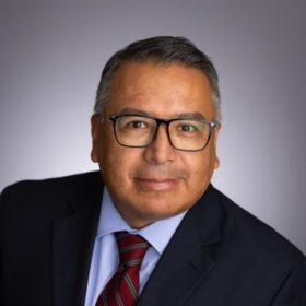Dr. Gustavo Balderas